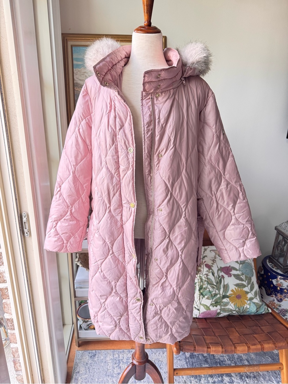 MICHAEL Michael Kors Blush Quilted Belted Puffer Coat with Faux Fur Hood - Picture 9 of 12